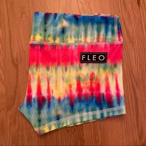 Fleo Shorts, Rainbow tie dye